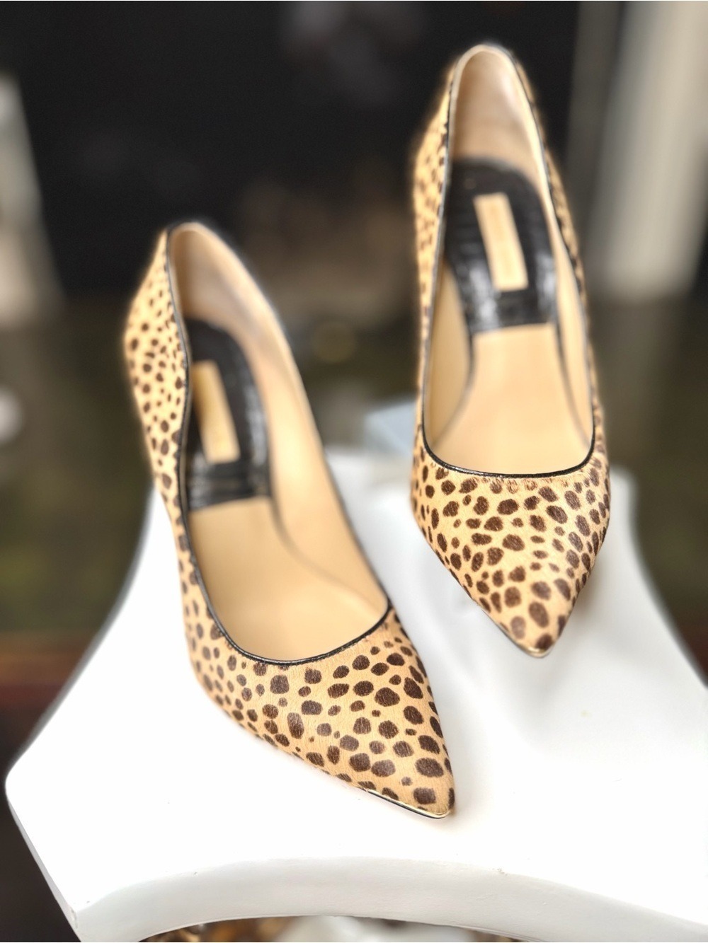 Michael Kors Collection Leopard Print Calf Hair Pointed Toe Heels Size 38 - Picture 7 of 9
